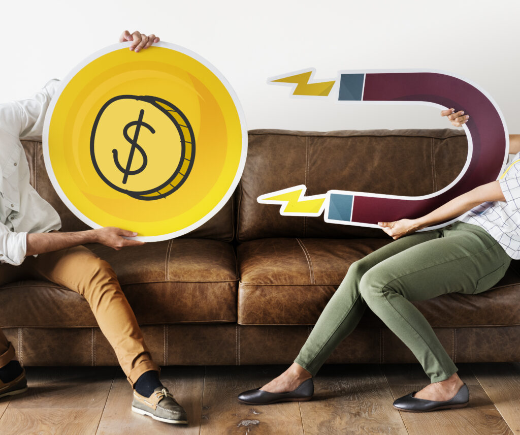 A magnet attracting a customer, illustrating a customer acquisition cost or CAC